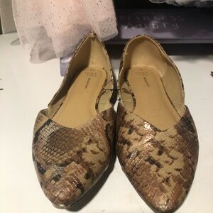 Tribal Tan Snakeskin Flats